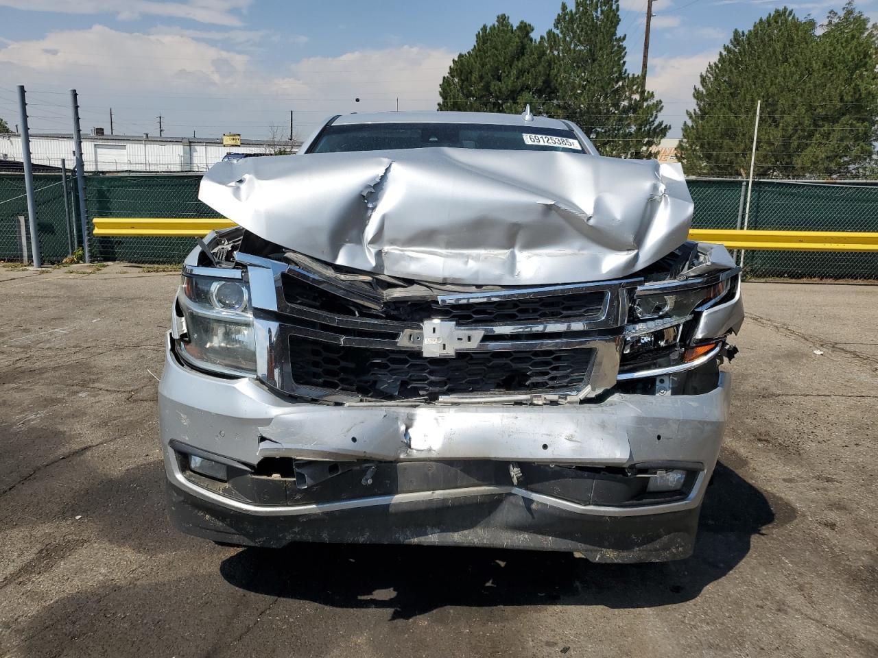 2015 CHEVROLET Suburban