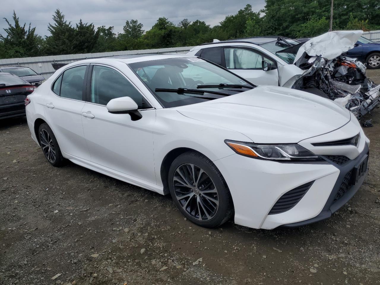 2019 TOYOTA CAMRY