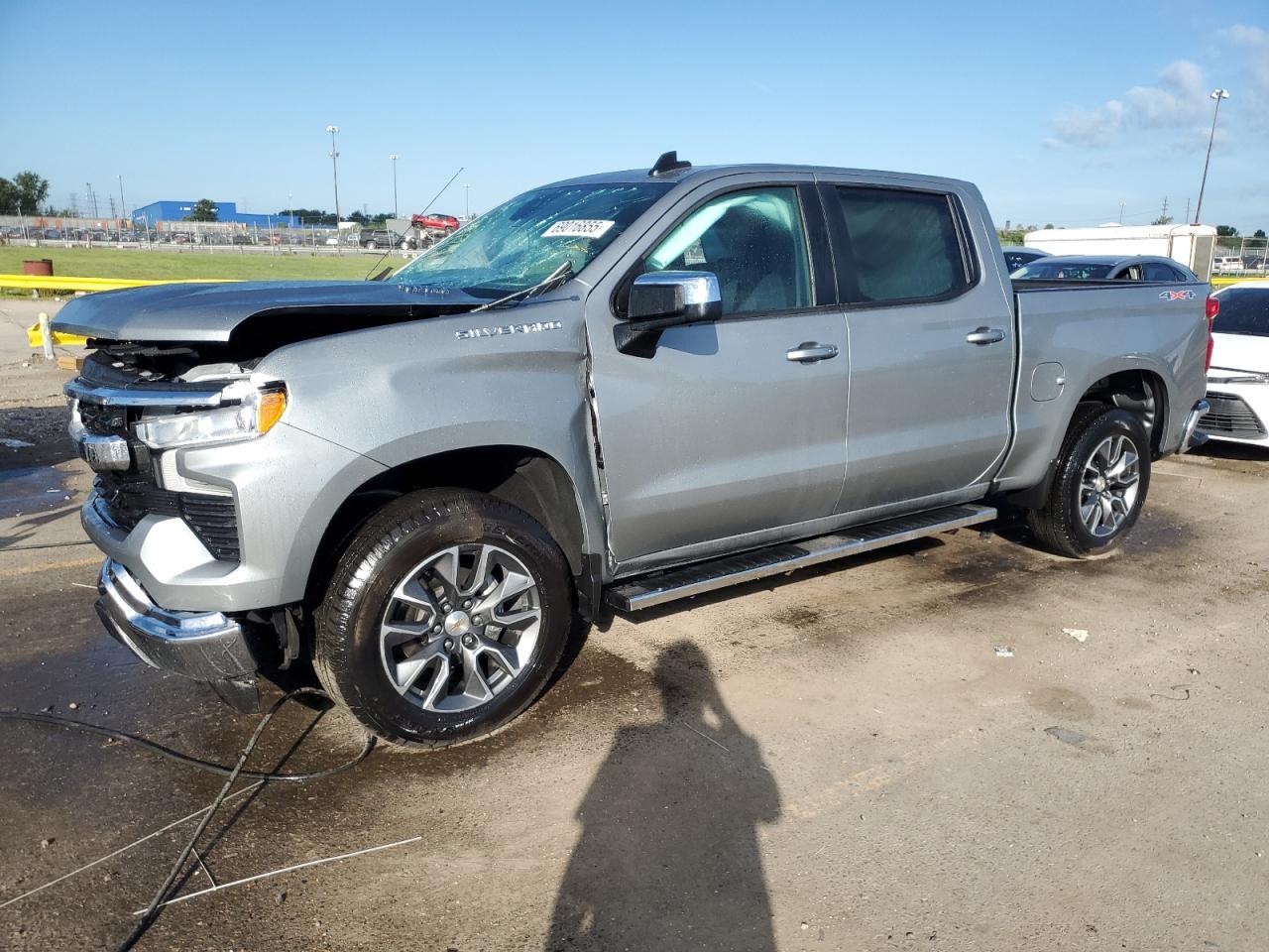 2025 CHEVROLET Silverado