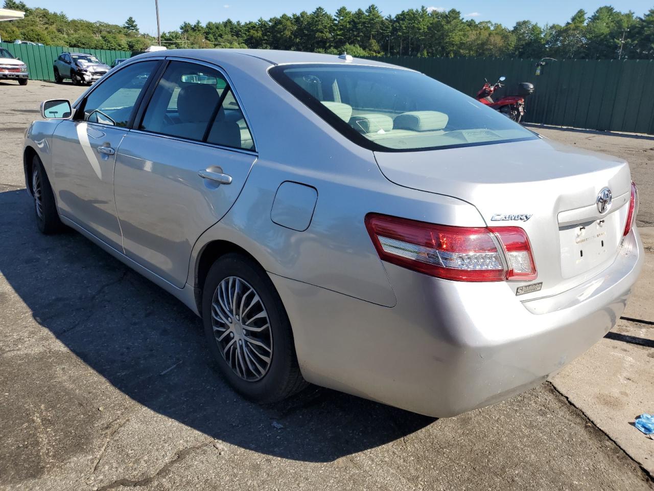 2010 TOYOTA CAMRY