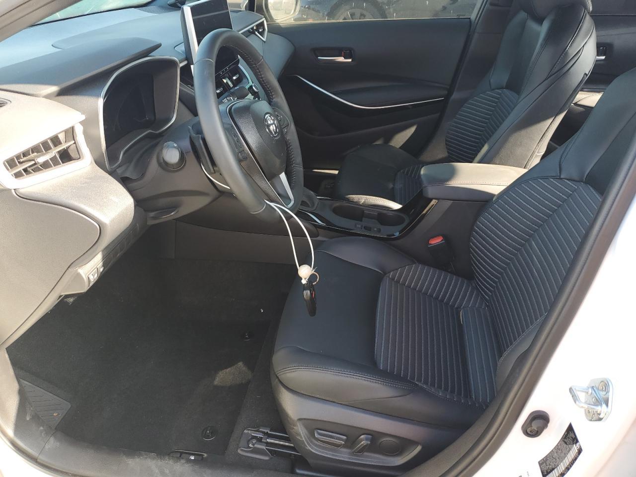 2025 TOYOTA COROLLA