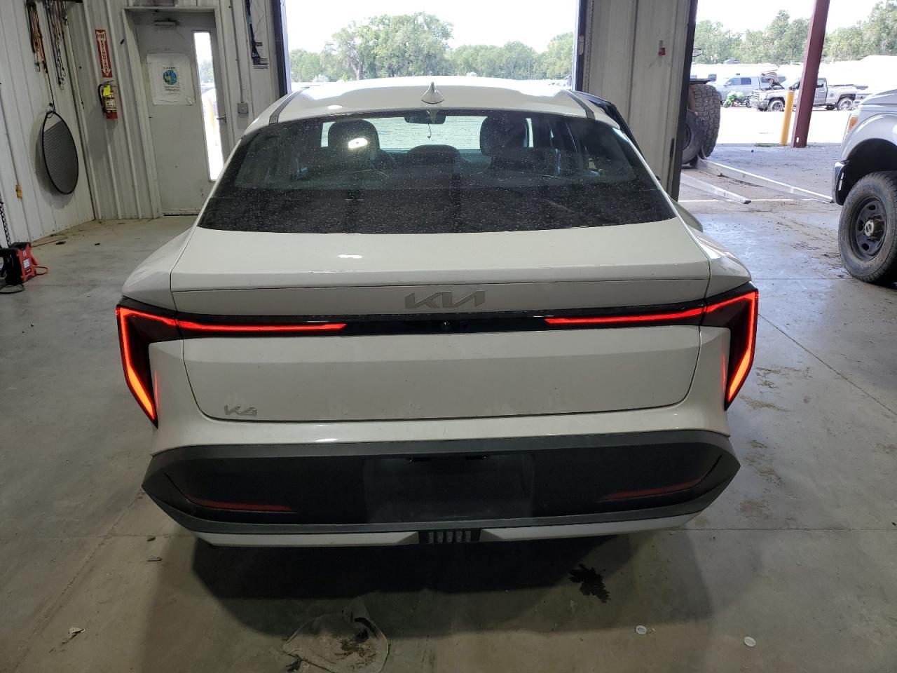 2025 KIA K4