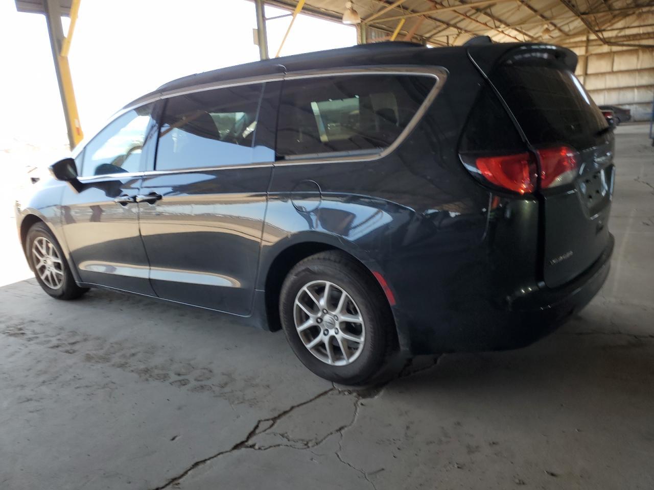 2021 CHRYSLER Voyager