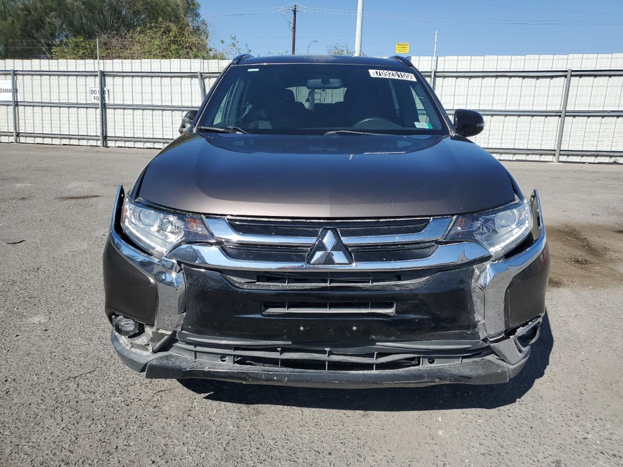 2018 MITSUBISHI outlander