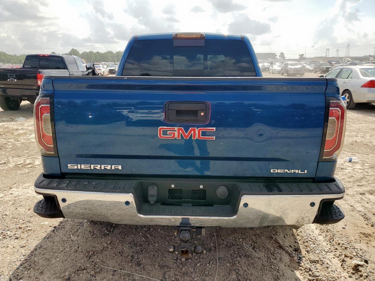 2017 GMC Sierra
