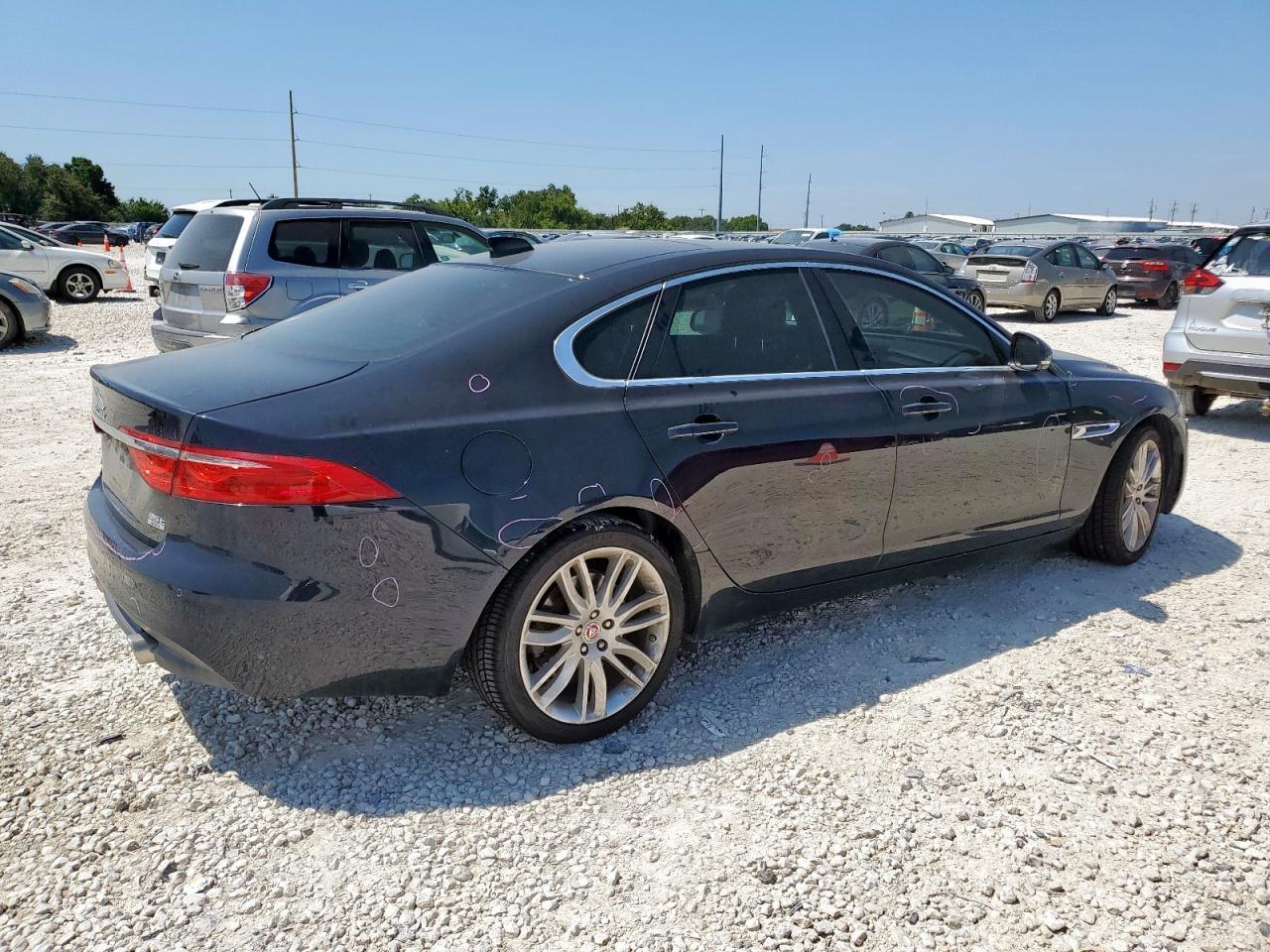 2016 JAGUAR XF