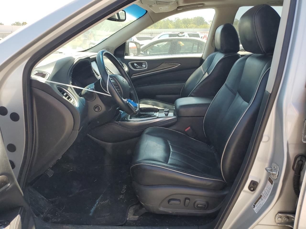 2016 INFINITI QX60