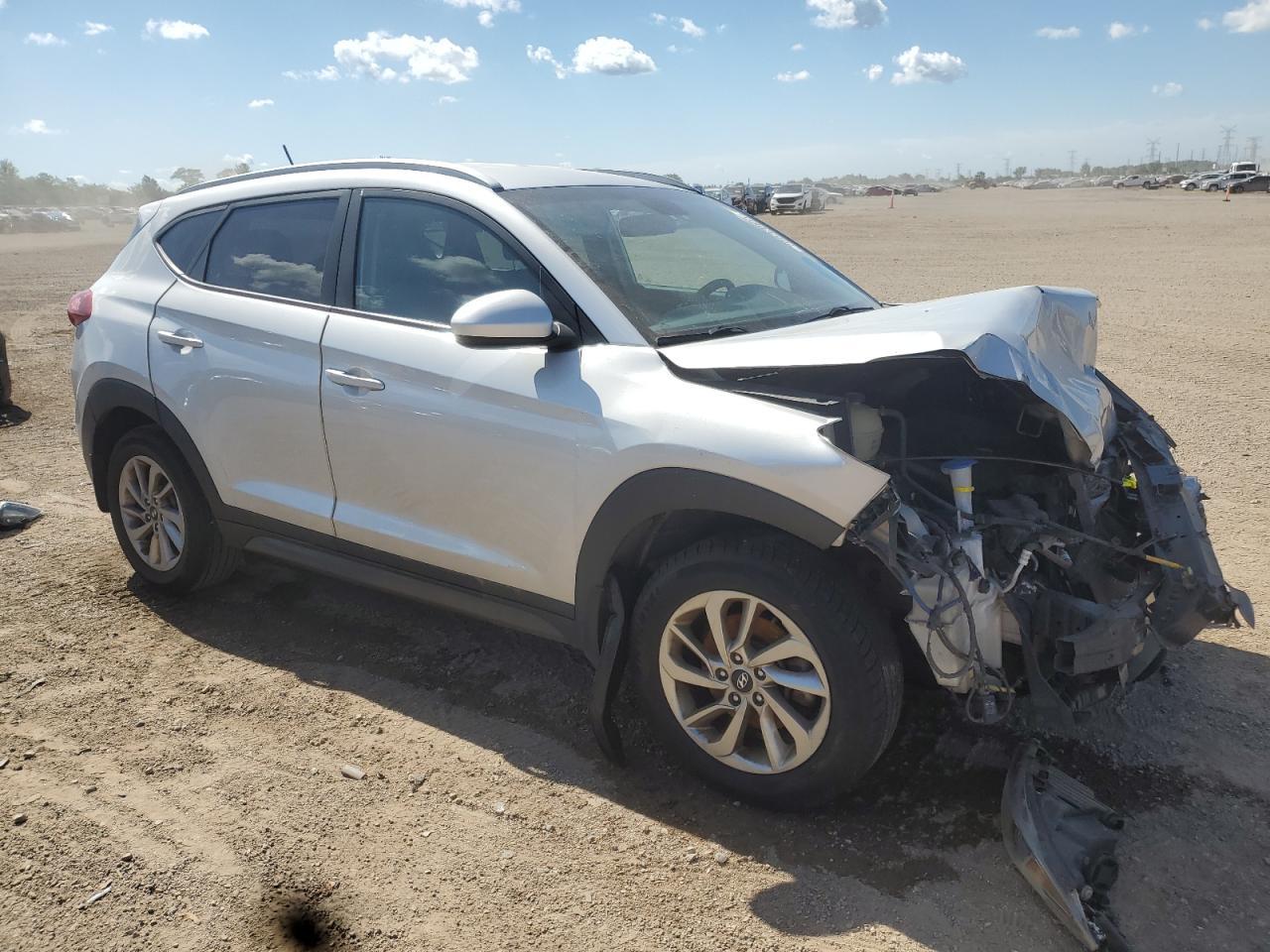 2016 HYUNDAI TUCSON