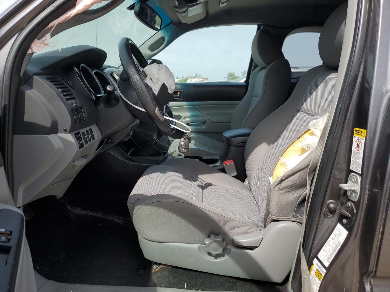 2012 TOYOTA TACOMA