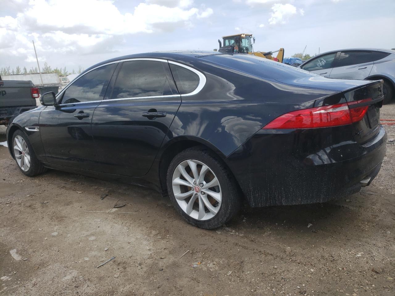 2018 JAGUAR XF