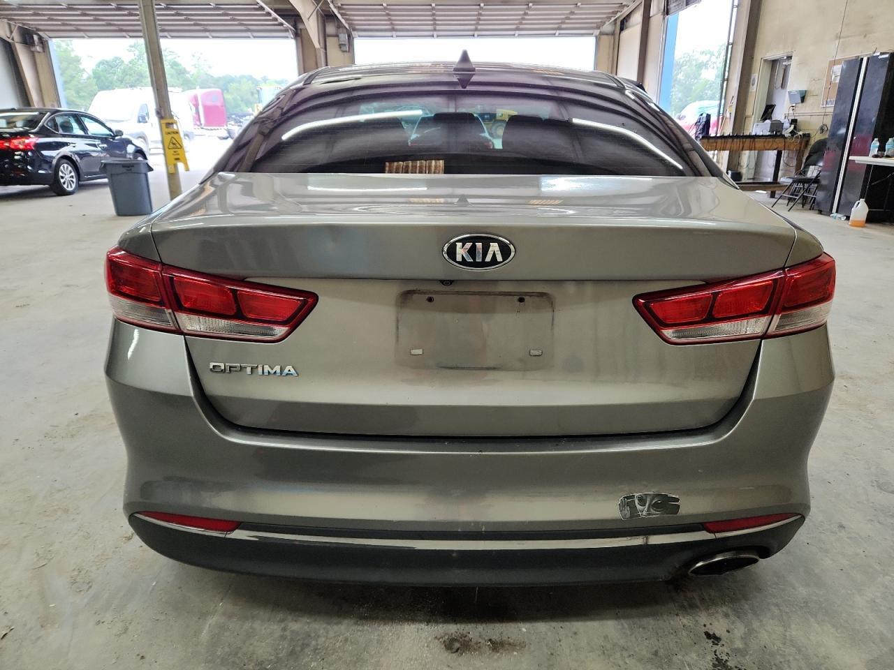 2017 KIA OPTIMA