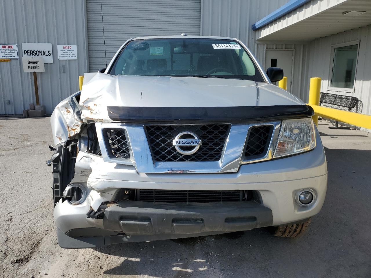 2017 NISSAN Frontier