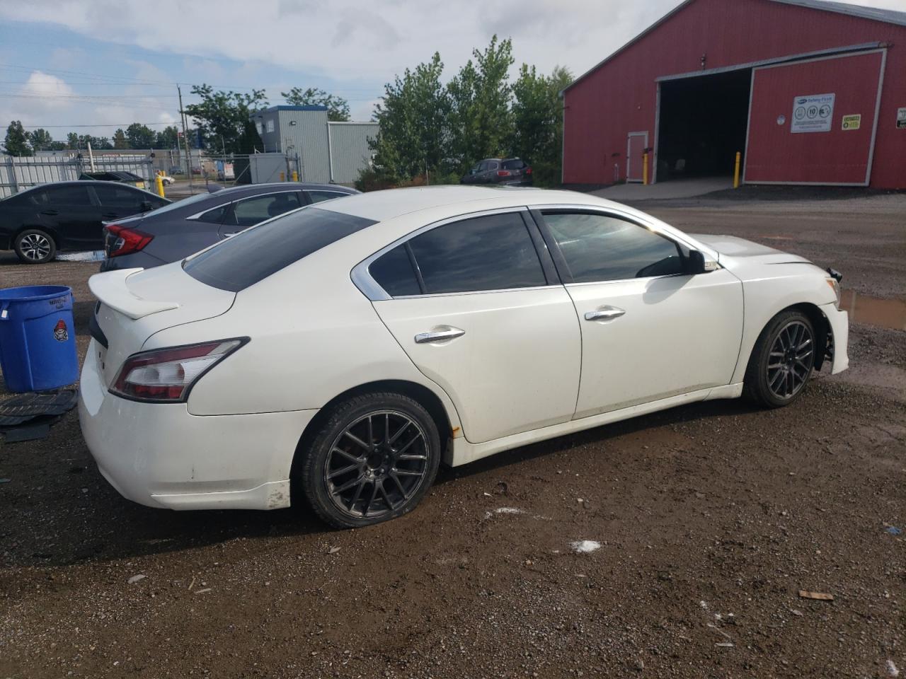 2014 NISSAN Maxima