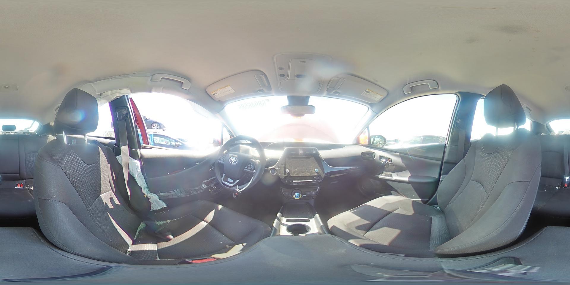 2019 TOYOTA PRIUS