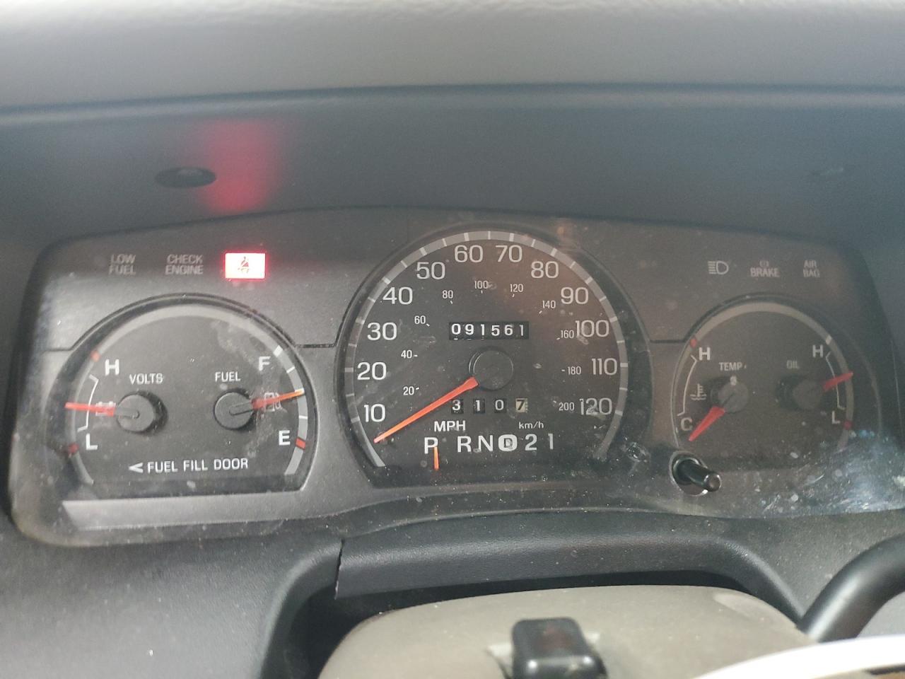 2002 FORD Crown Victoria