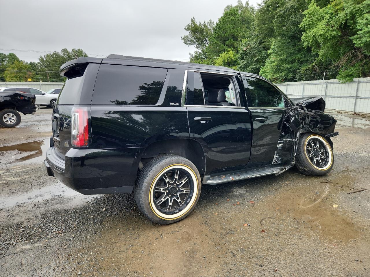 2017 GMC Yukon