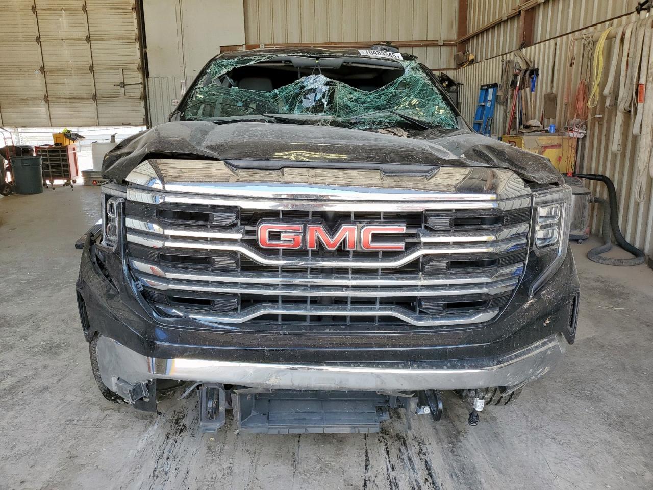 2023 GMC Sierra