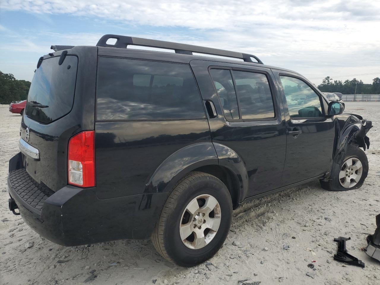 2012 NISSAN PATHFINDER