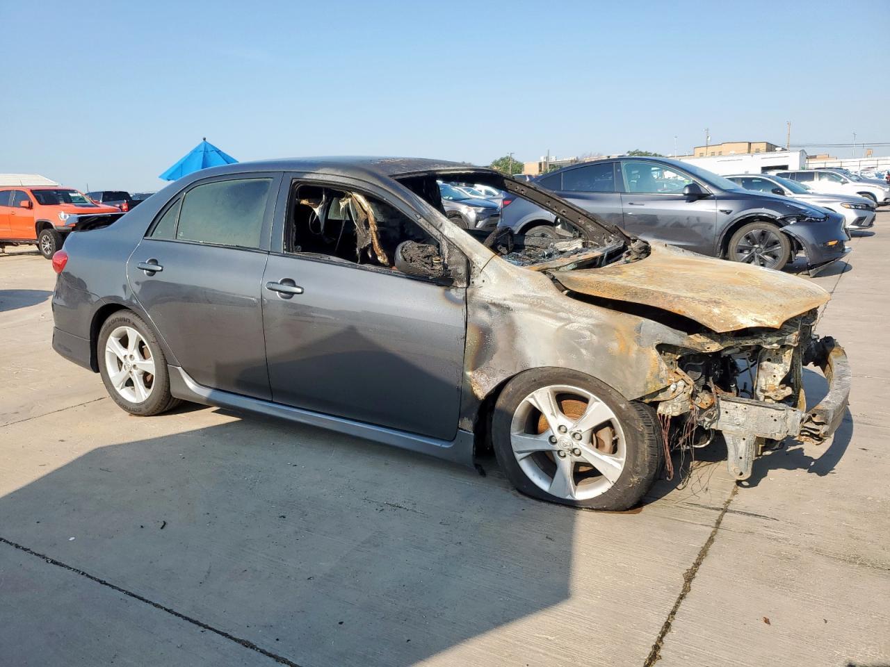 2011 TOYOTA COROLLA