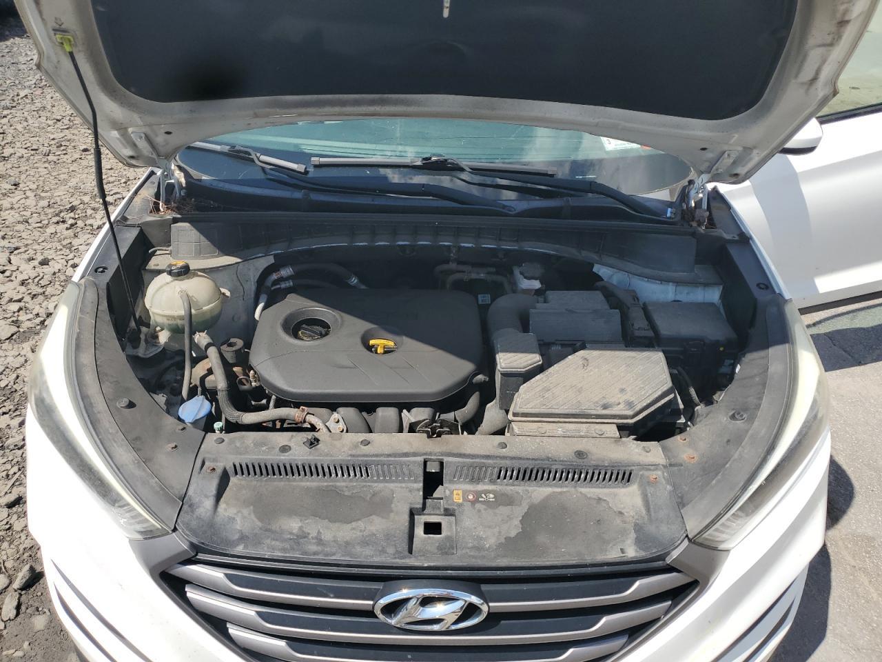2016 HYUNDAI TUCSON