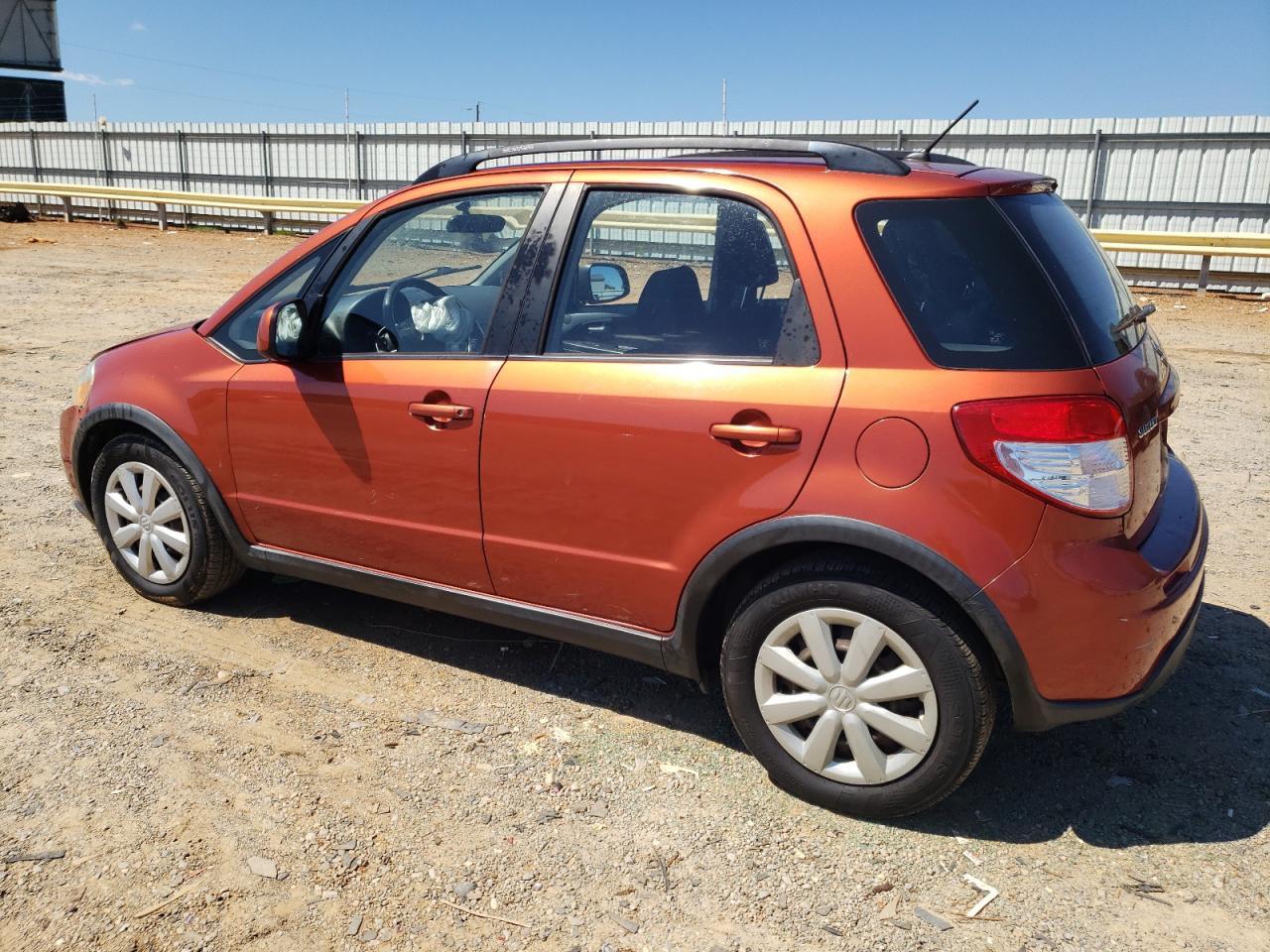 2011 SUZUKI SX4