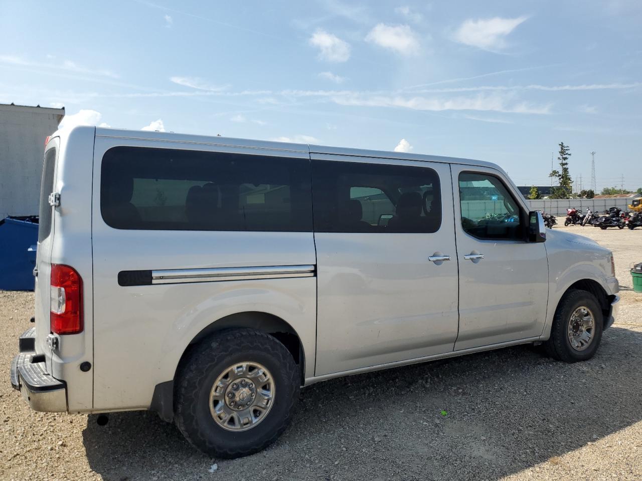 2014 NISSAN NV3500