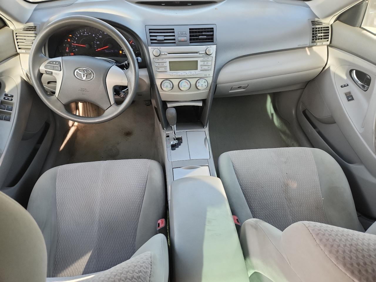 2011 TOYOTA CAMRY