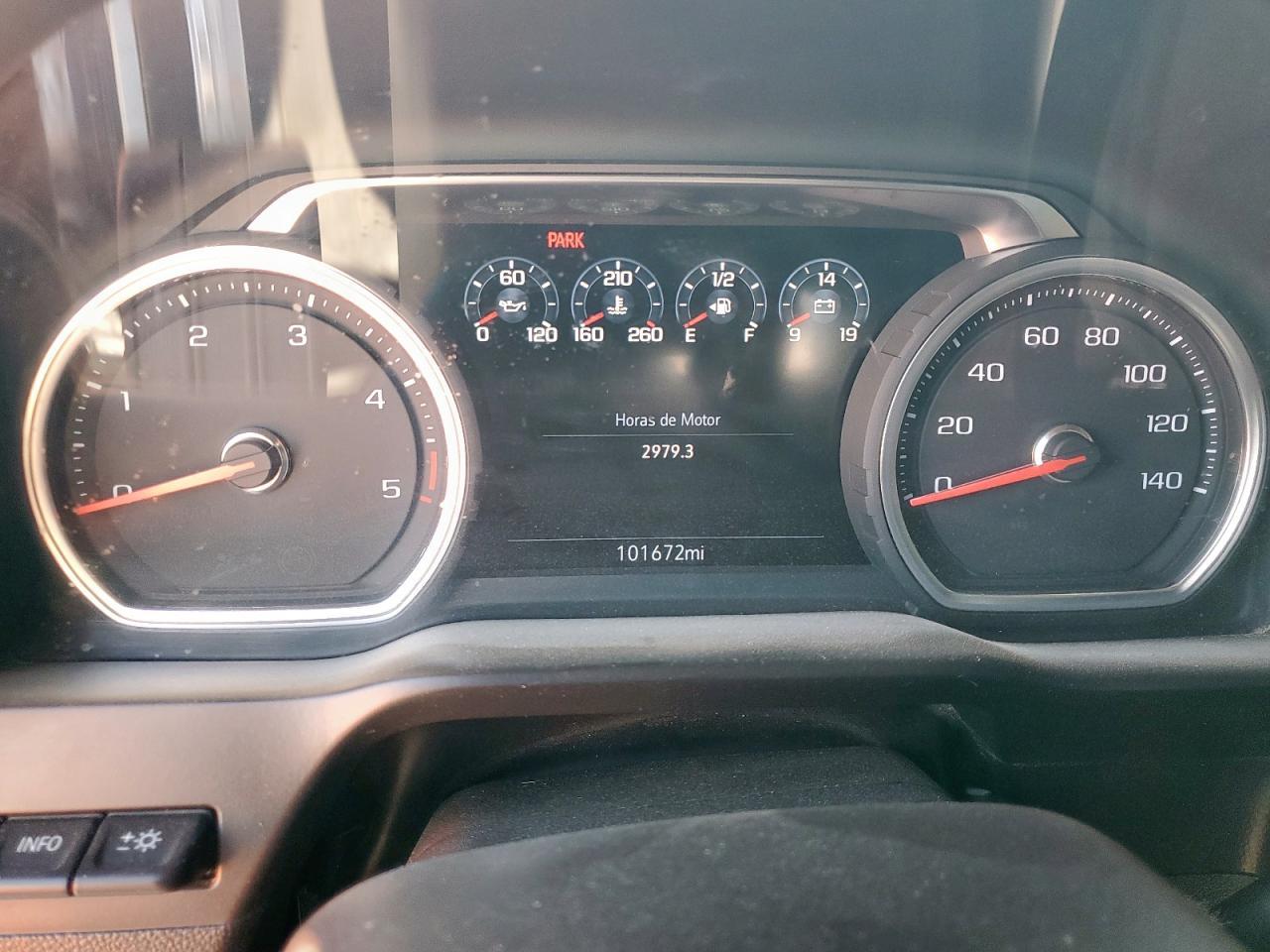 2020 CHEVROLET Silverado