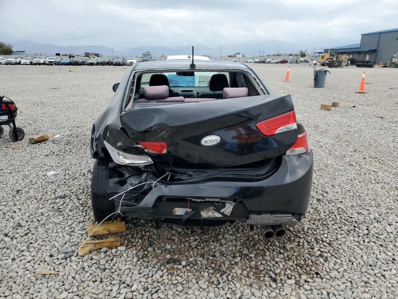 2013 KIA FORTE