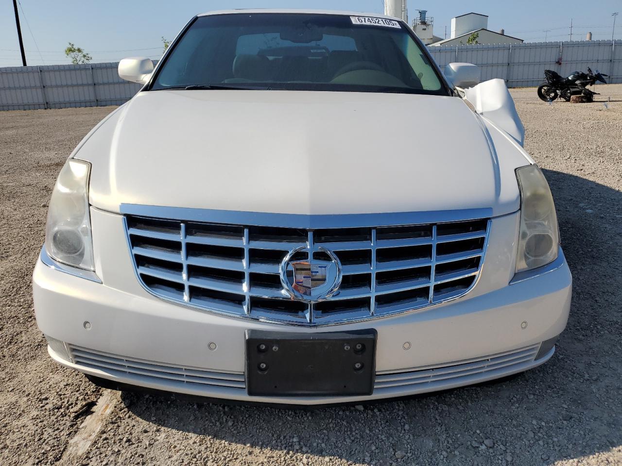 2006 CADILLAC DTS