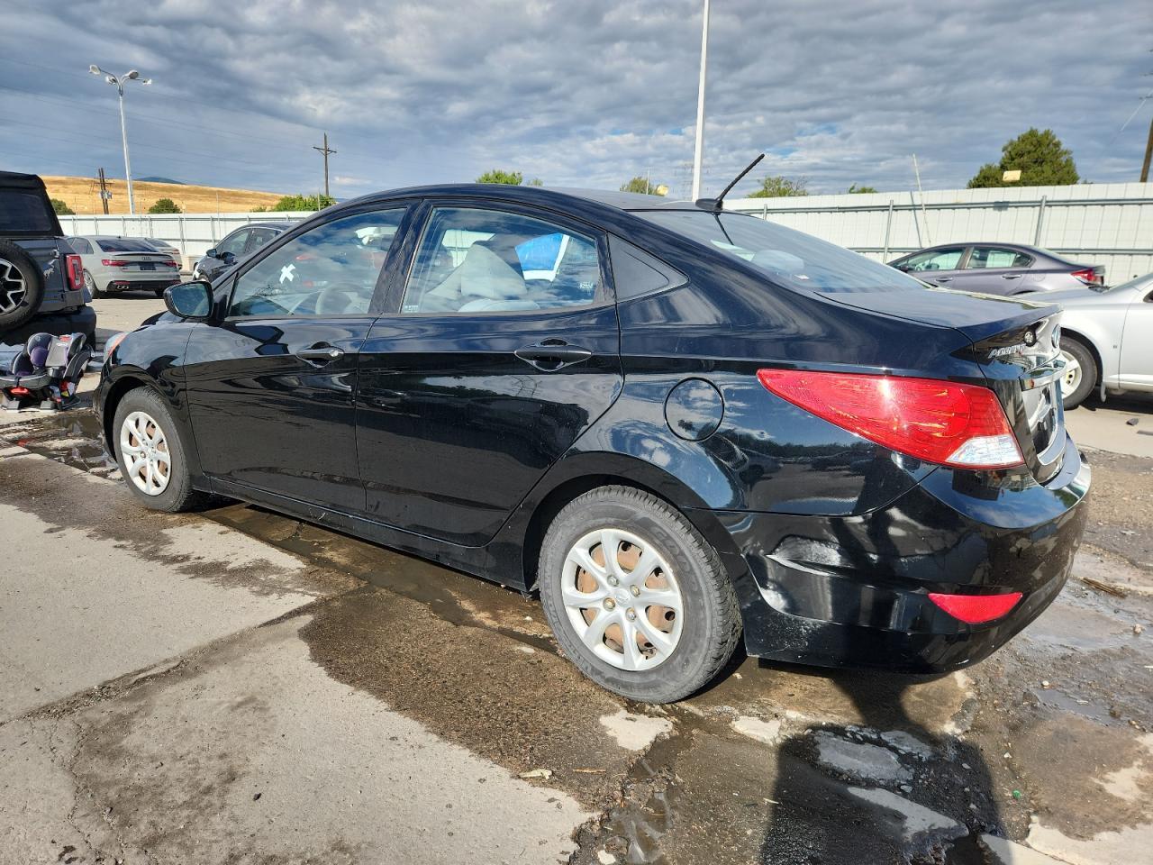 2012 HYUNDAI ACCENT