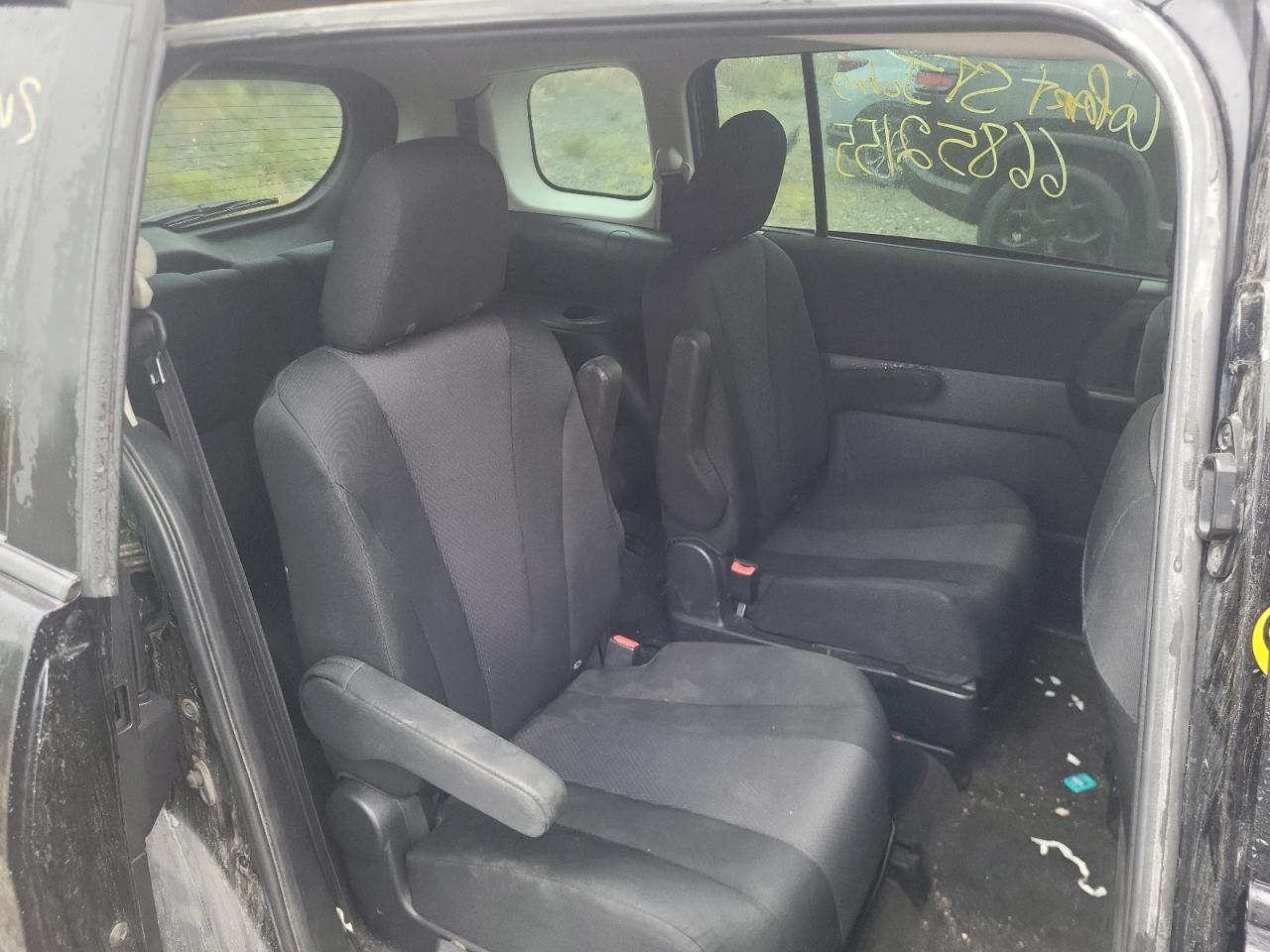 2013 MAZDA 5
