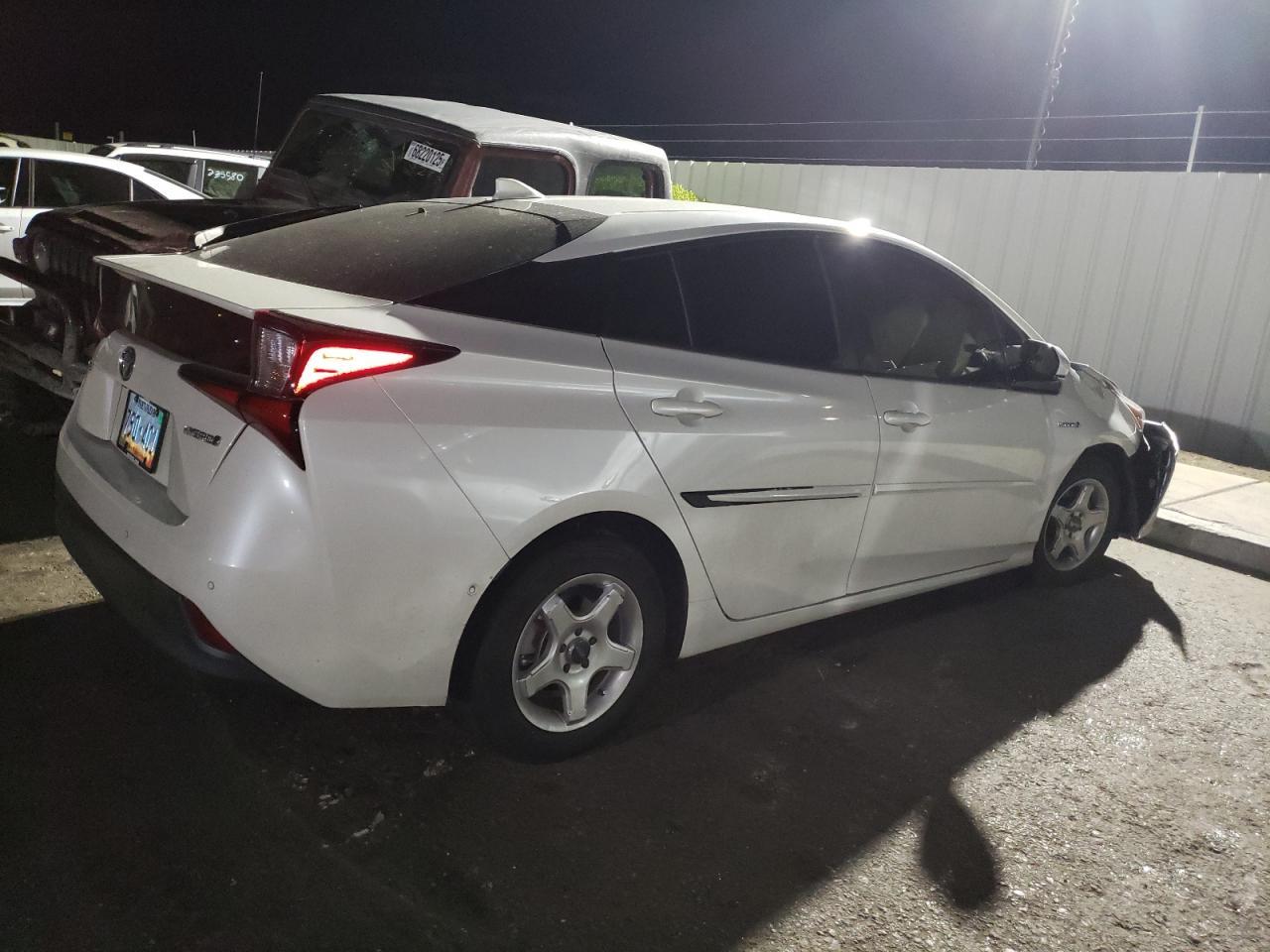 2019 TOYOTA PRIUS