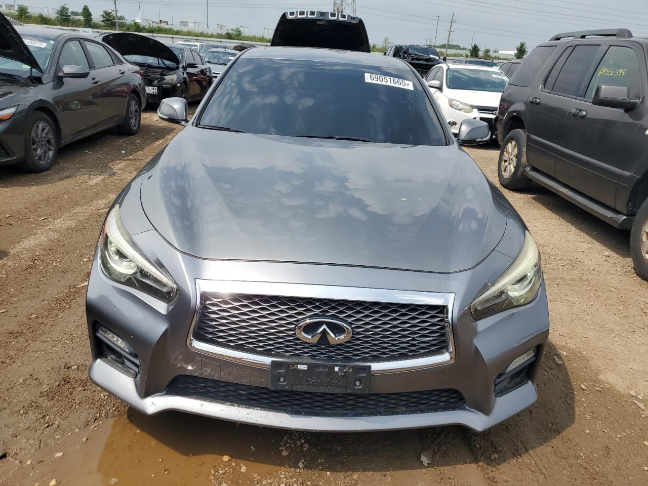 2017 INFINITI Q50