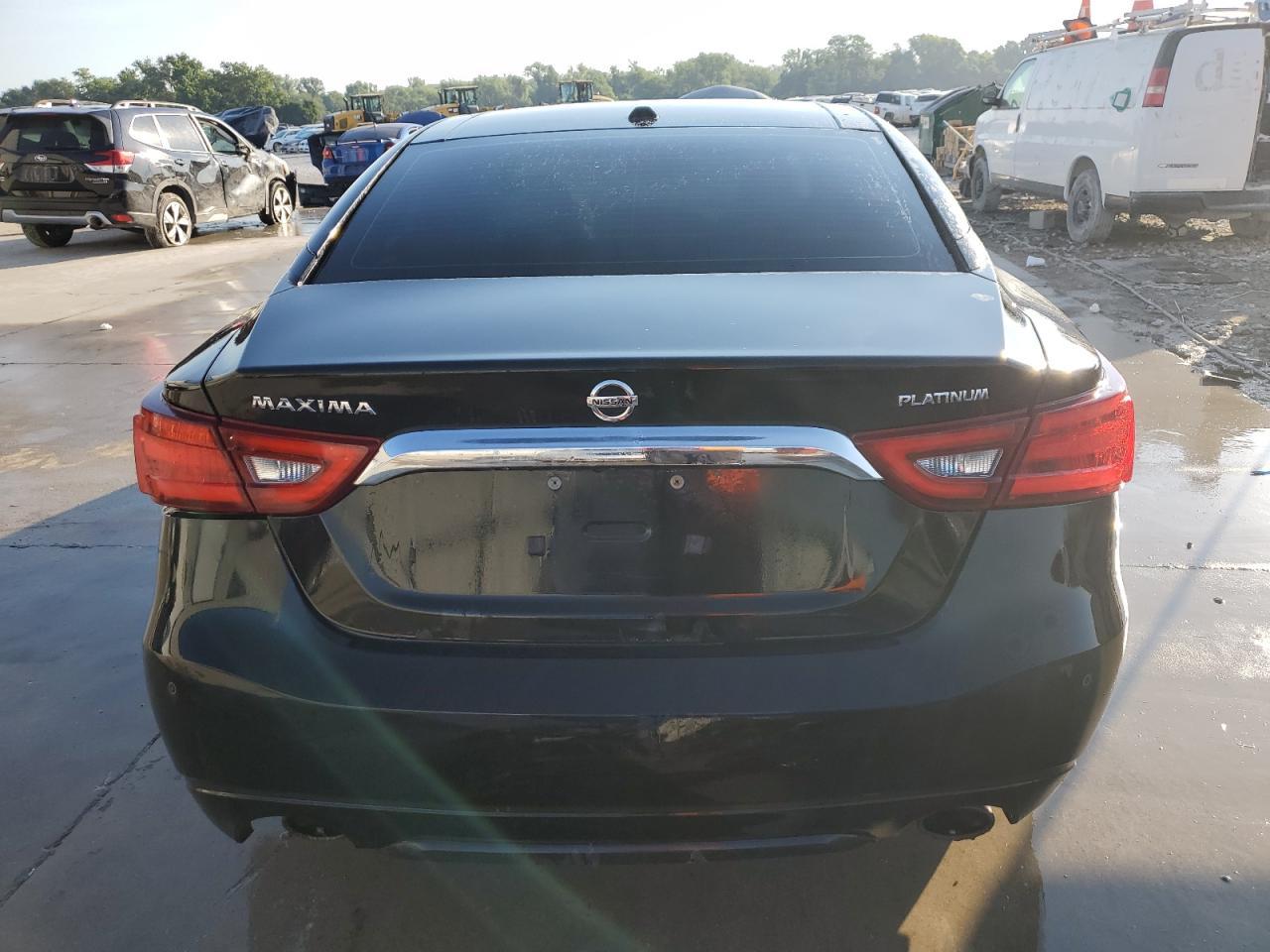 2016 NISSAN Maxima