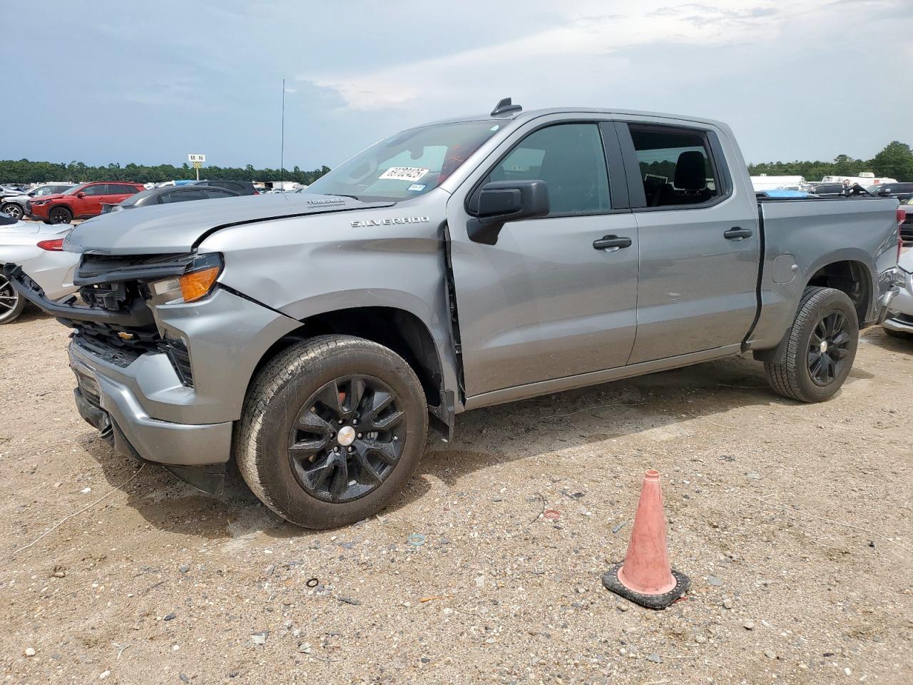 2025 CHEVROLET Silverado