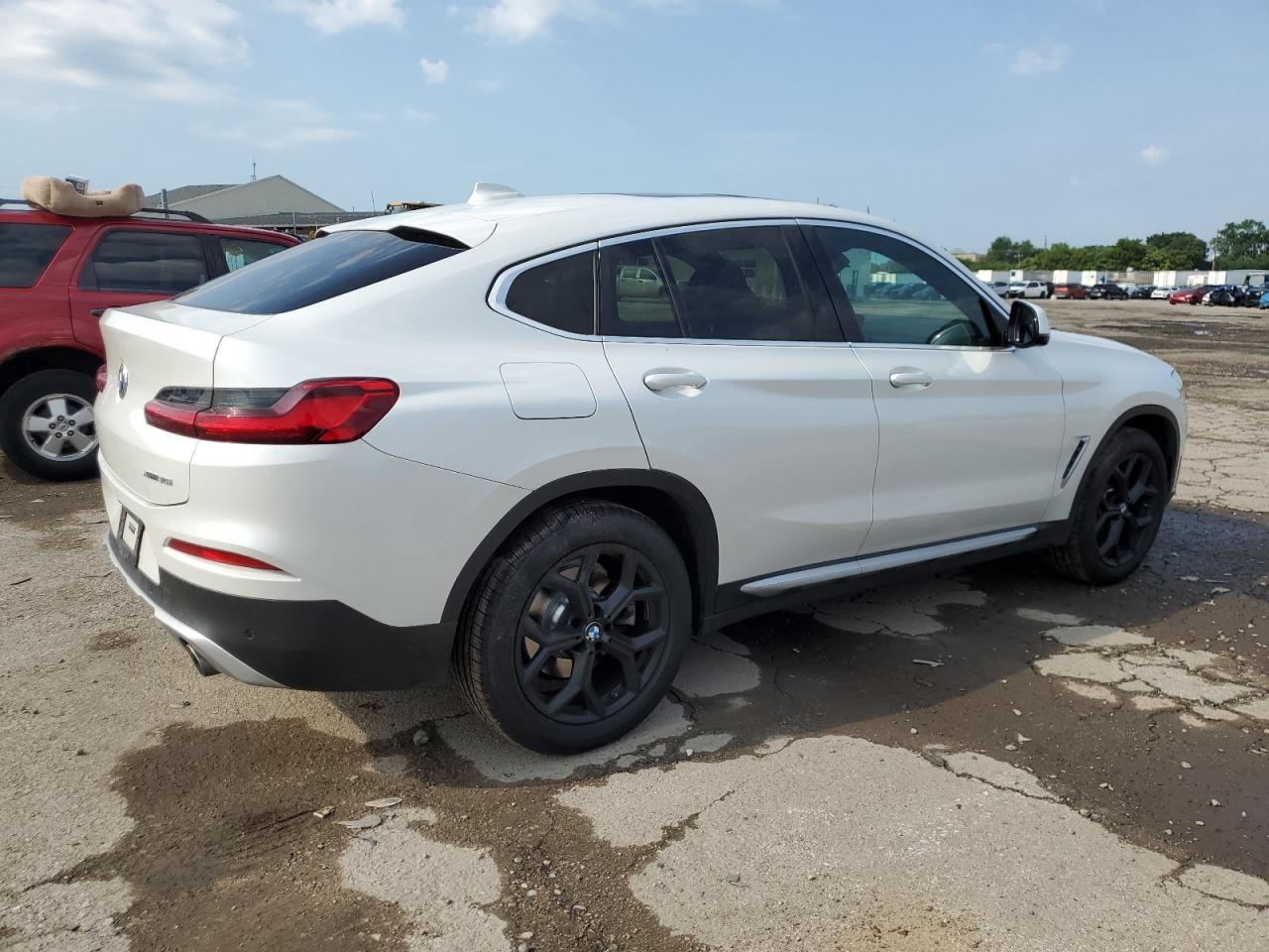 2021 BMW X4