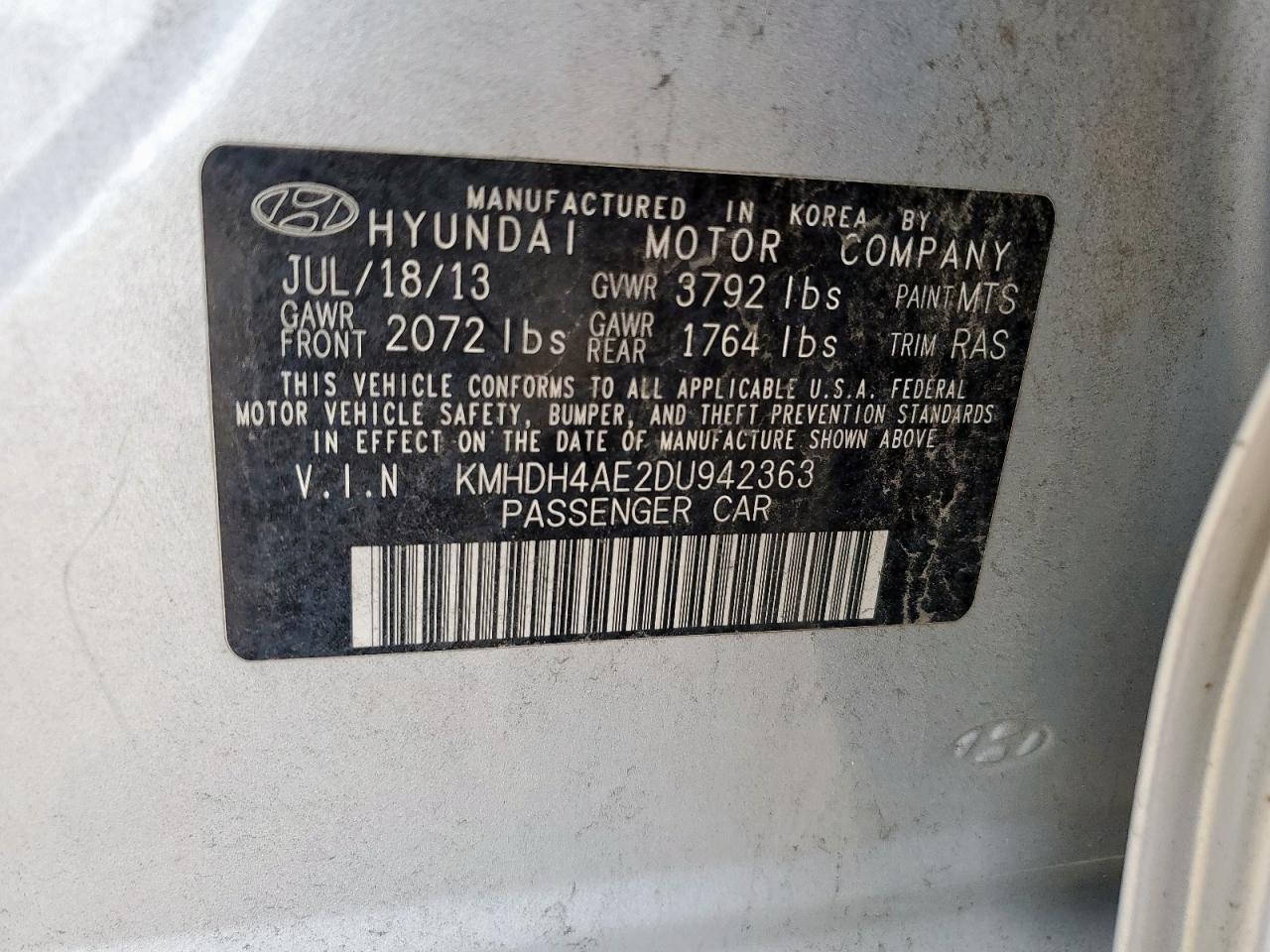 2013 HYUNDAI ELANTRA