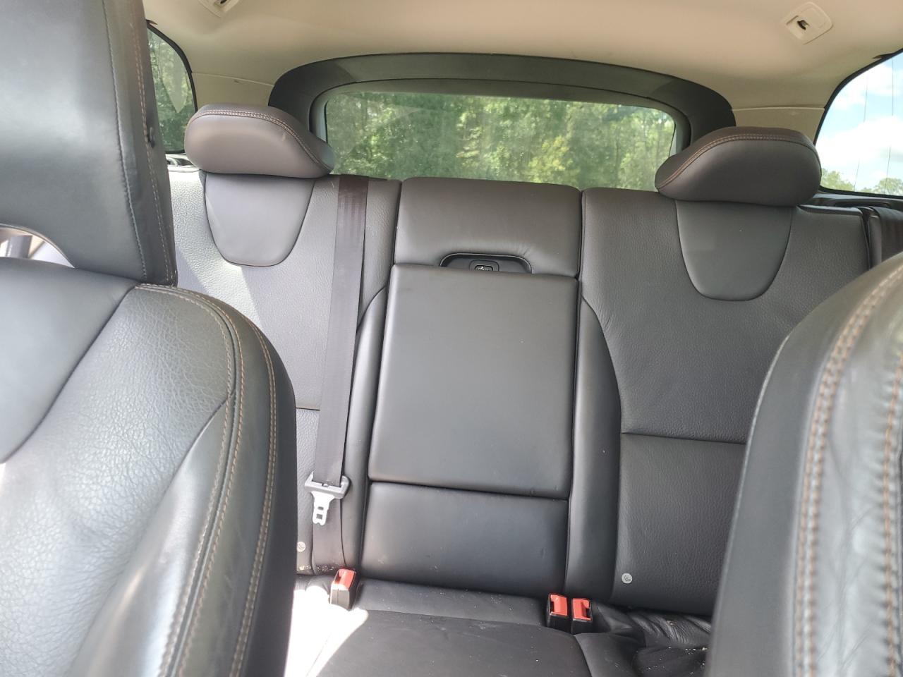 2010 VOLVO XC60