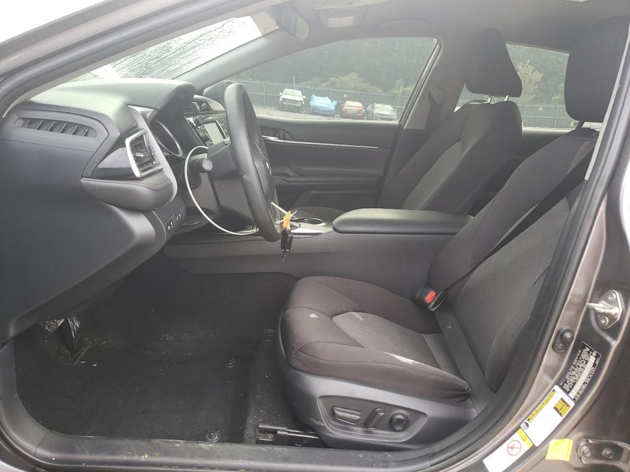 2018 TOYOTA CAMRY