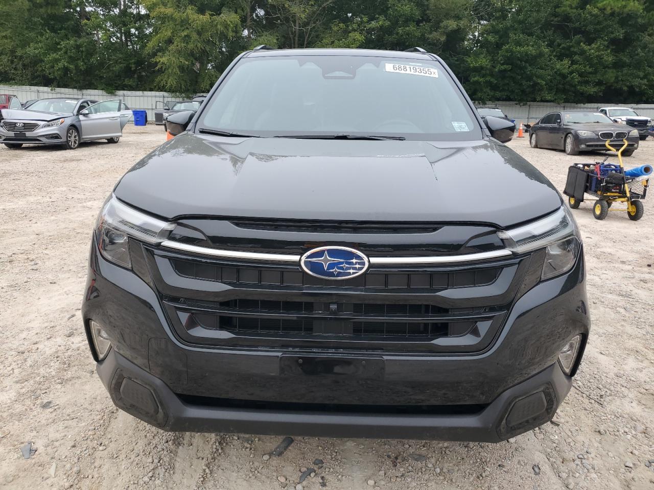 2025 SUBARU FORESTER