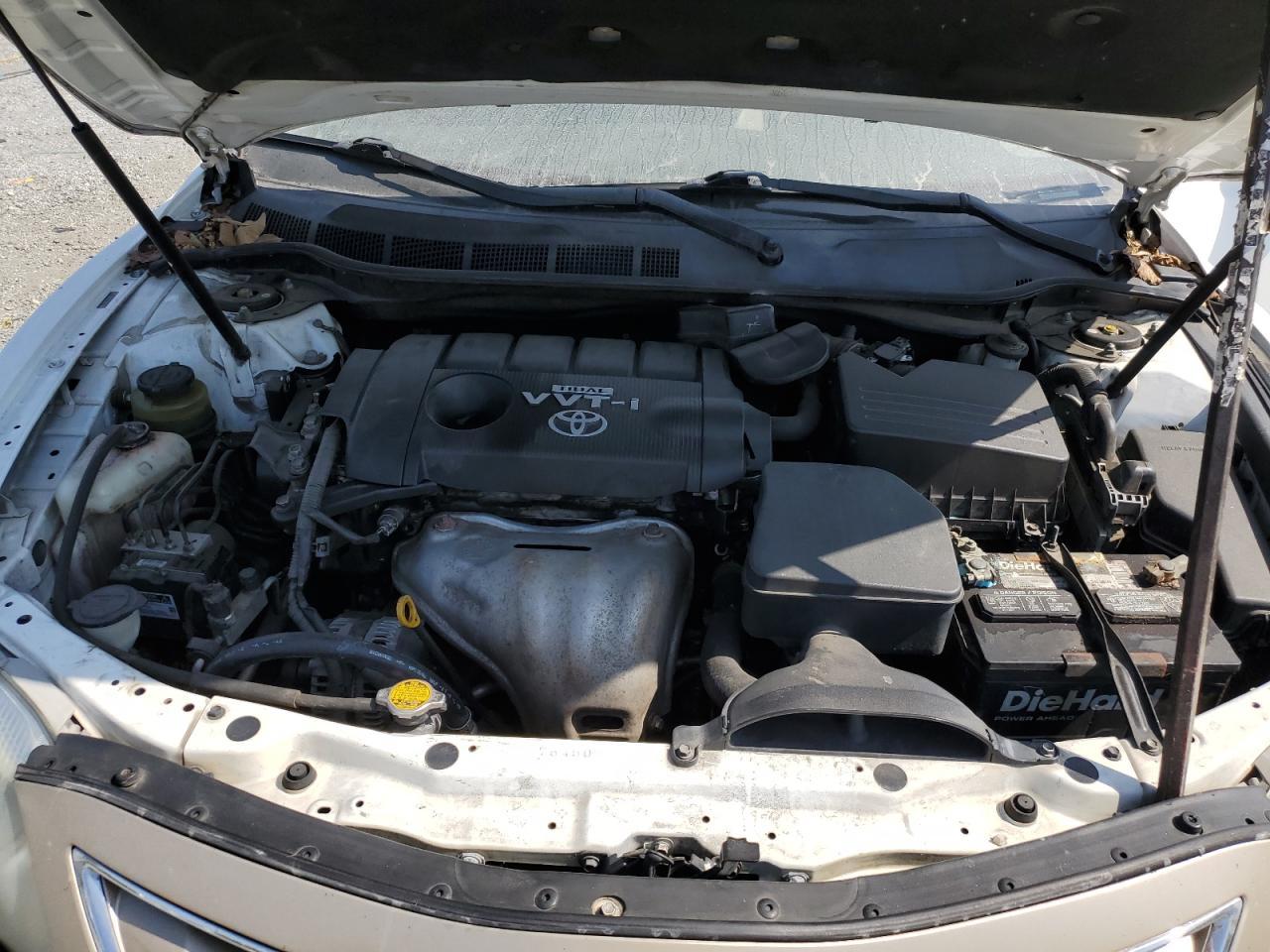 2010 TOYOTA CAMRY