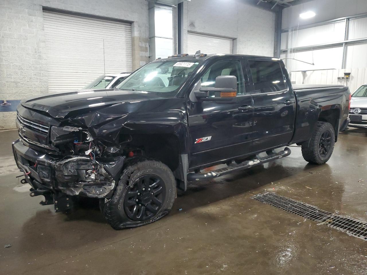 2018 CHEVROLET Silverado