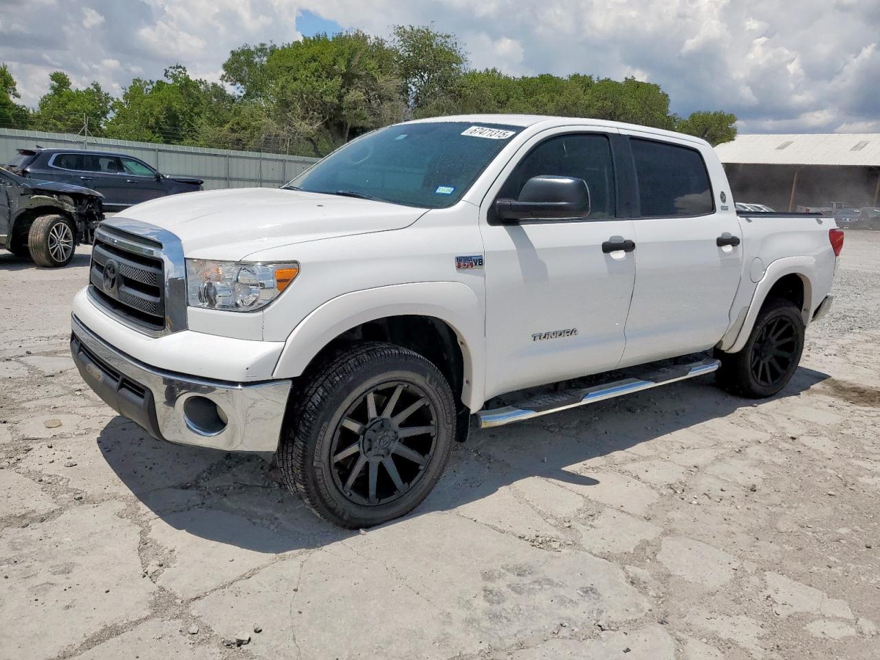 2012 TOYOTA TUNDRA