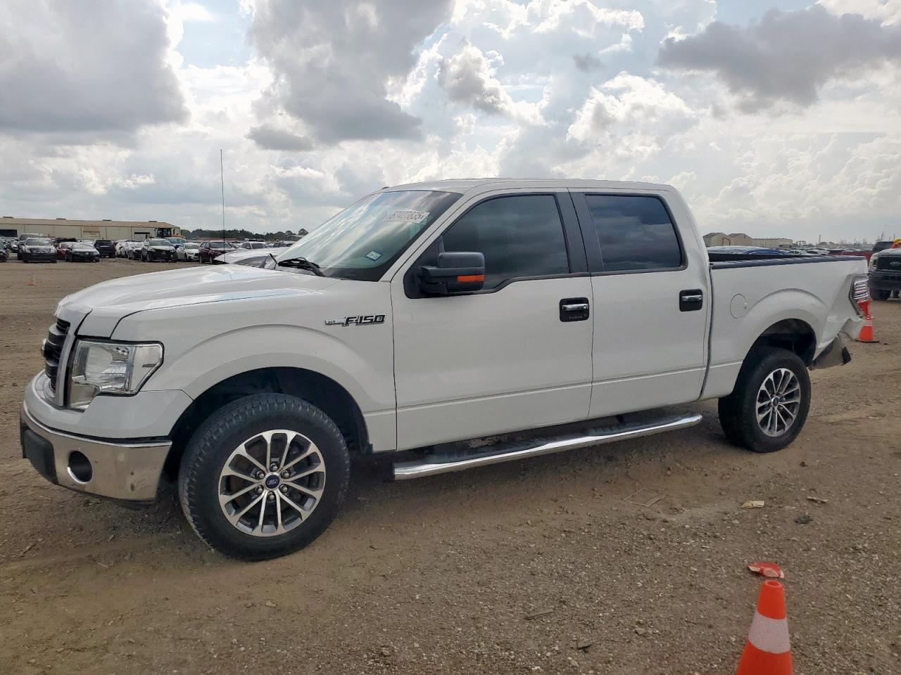 2014 FORD F-150
