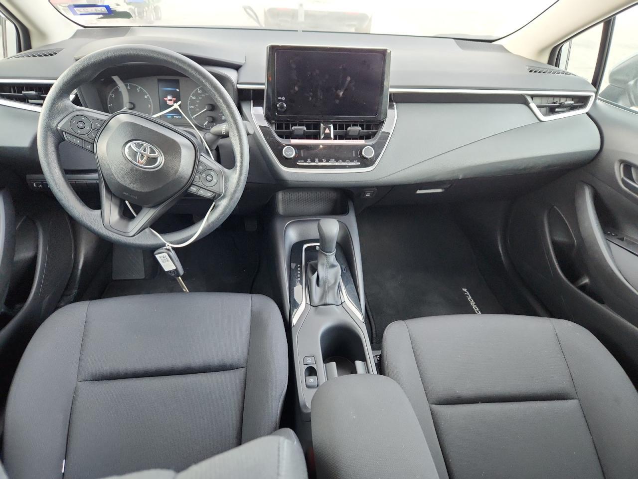 2025 TOYOTA COROLLA