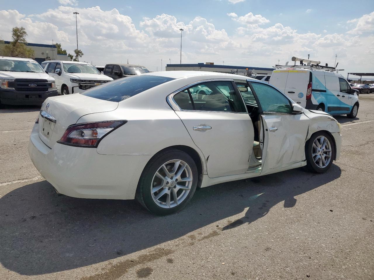 2014 NISSAN Maxima