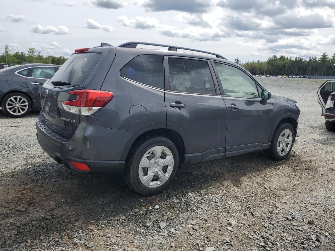 2021 SUBARU FORESTER