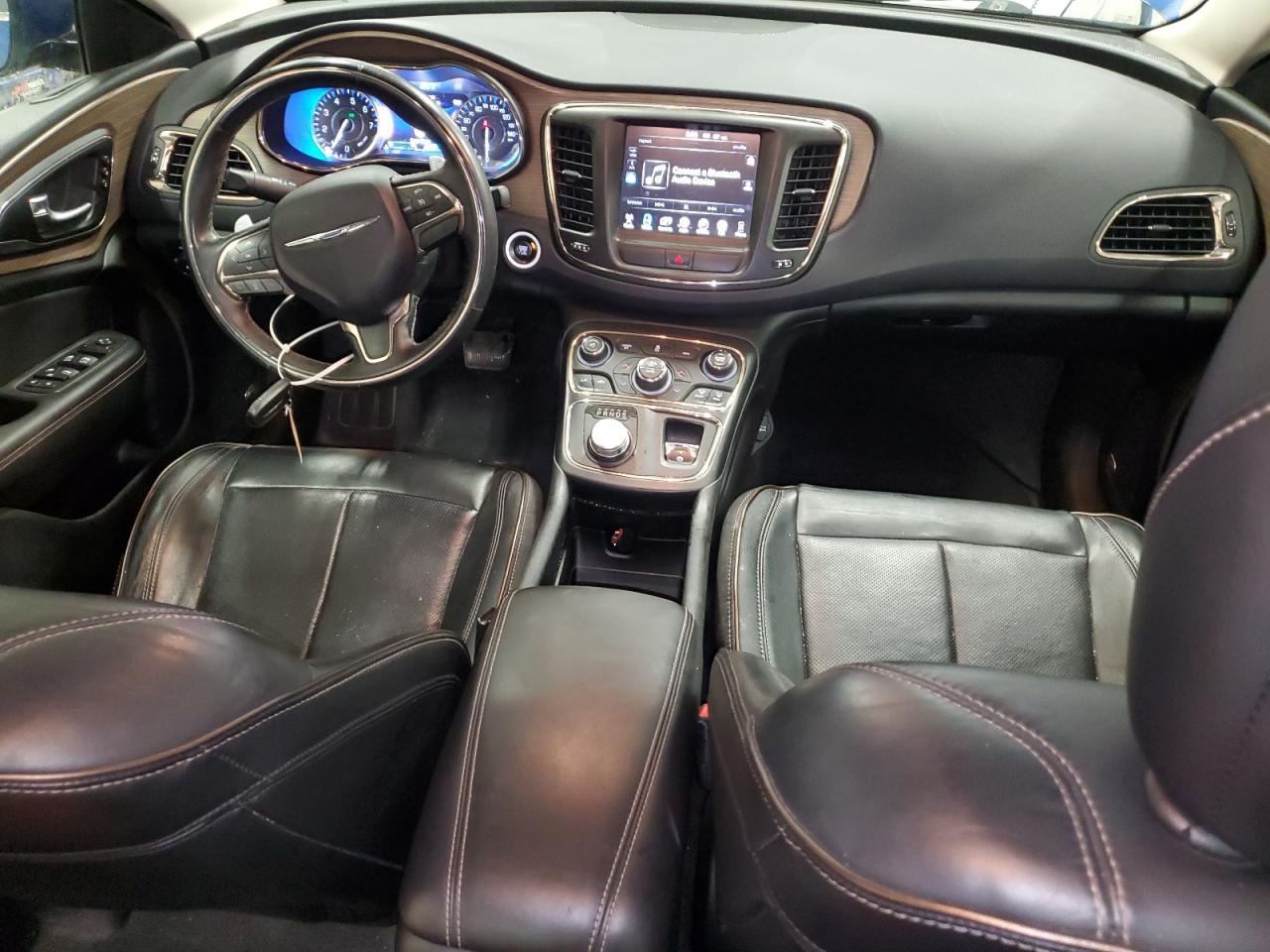 2015 CHRYSLER 200