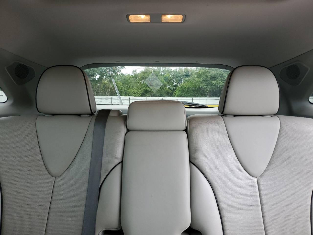2015 TOYOTA VENZA